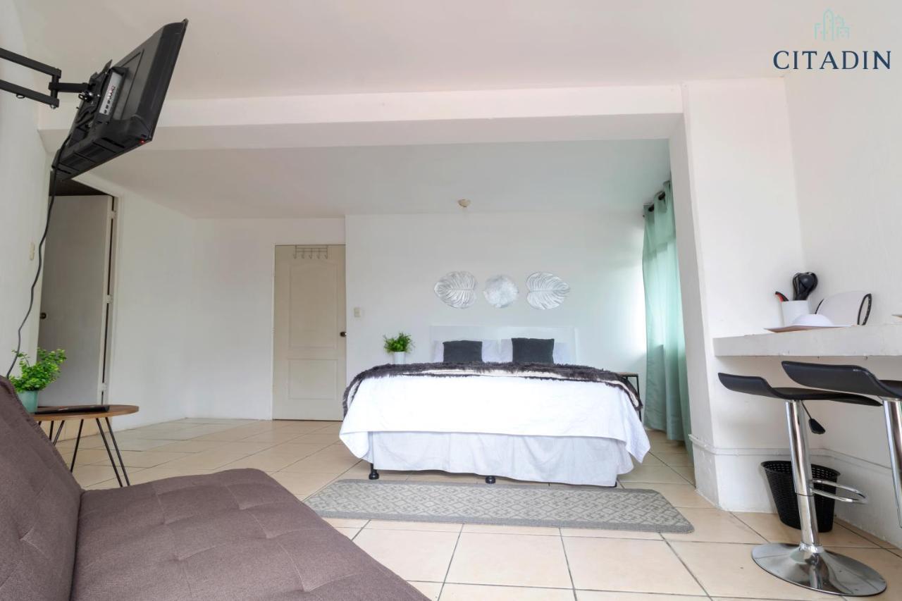 Citadin Hotel Гватемала Экстерьер фото